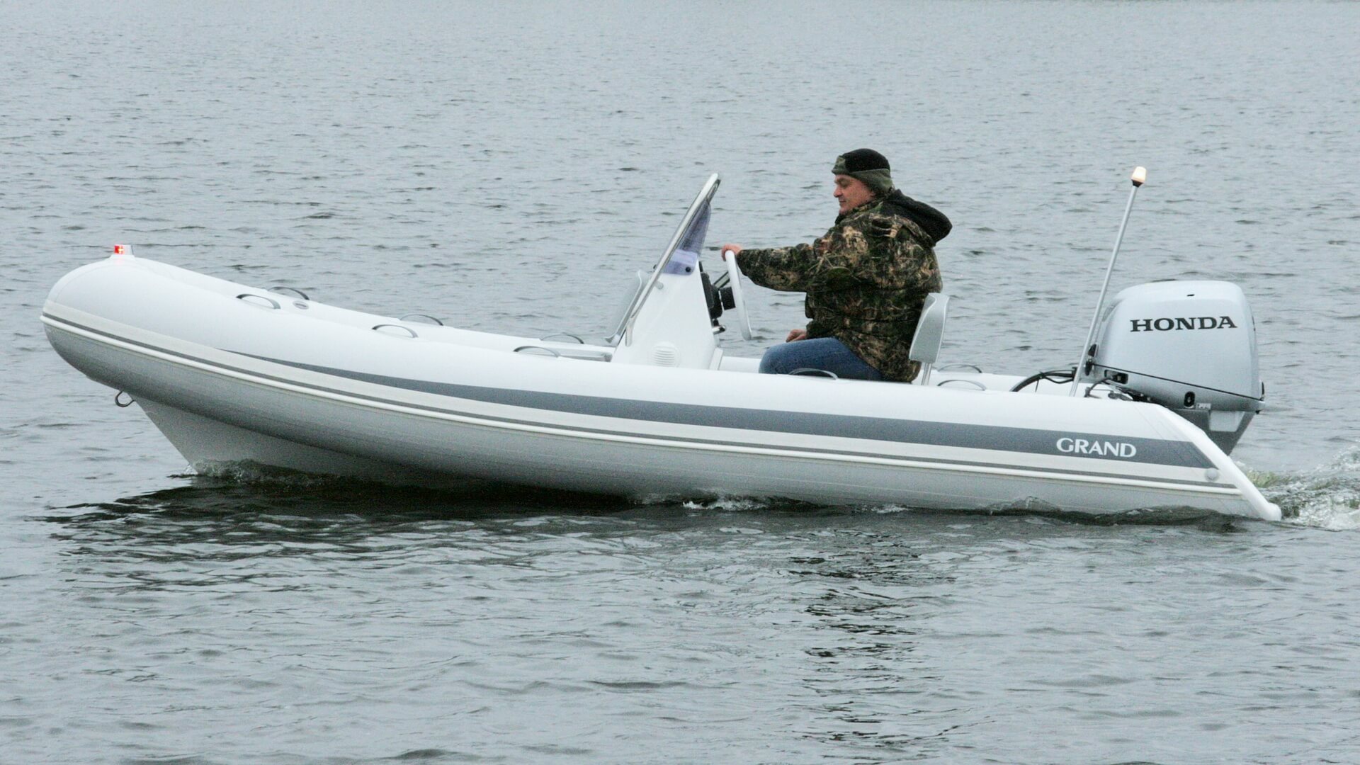 Надувная лодка с жестким дном GRAND Silver Line S470NL, Надувная лодка GRAND Silver Line S470NLF, GRAND Silver Line S470NL, GRAND Silver Line S470NLF, GRAND S470NL, GRAND S470NLF, GRAND S470, Надувная лодка GRAND, Надувная лодка ГРАНД, Надувная лодка с жестким дном, RIB, Rigid Inflatable Boats